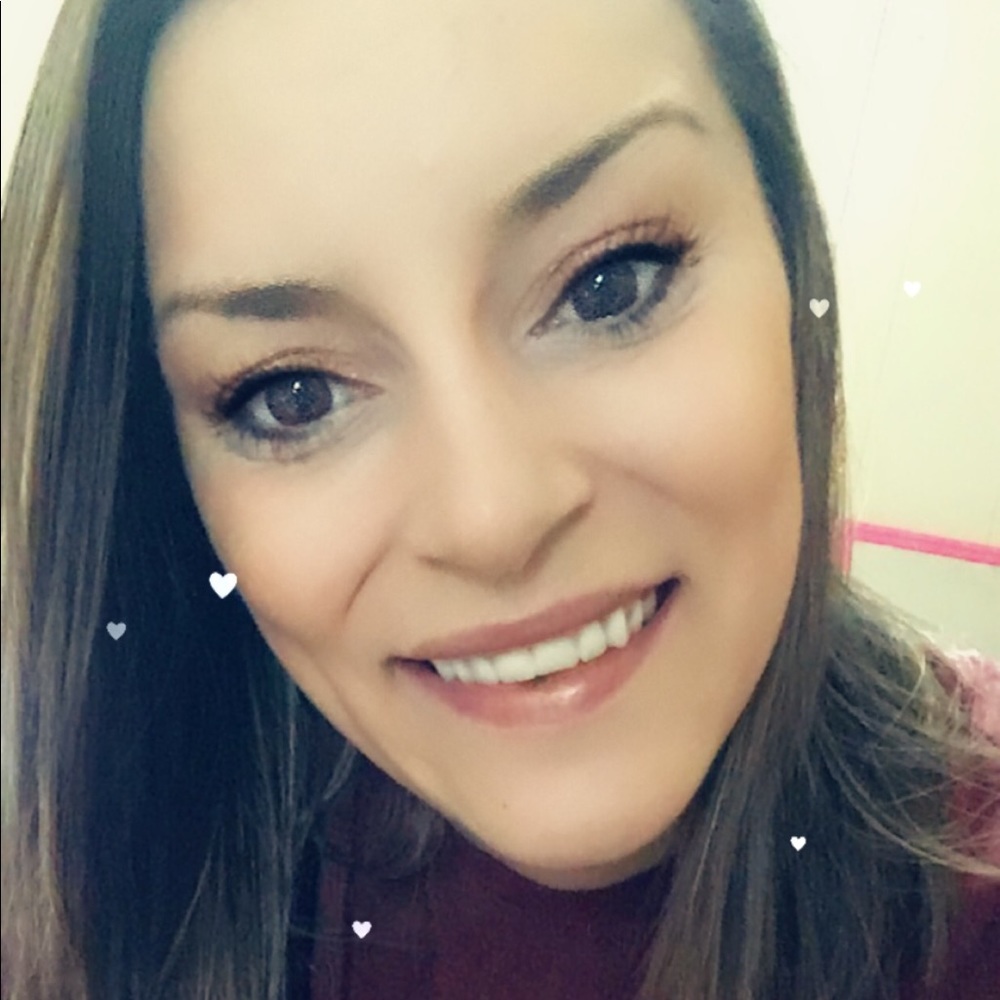 Meet your Posher, Sierra